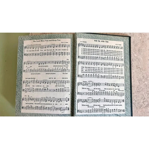 Inspiring Hymns by Alfred B. Smith Vintage Singspiration Hardcover 1971 Edition - Picture 10 of 12